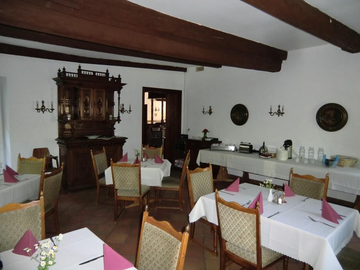 Hotel Am Neumarkt Zeitz Ngoại thất bức ảnh